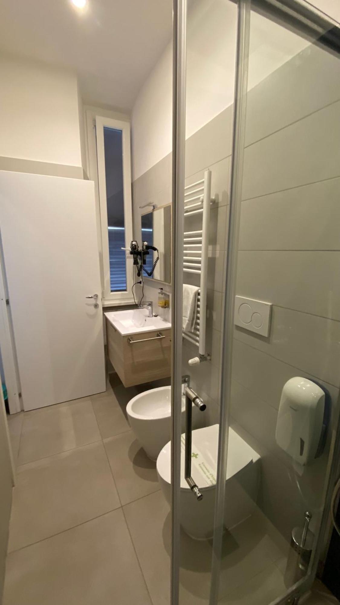 Hotel Casa Cecilia à Rome Extérieur photo