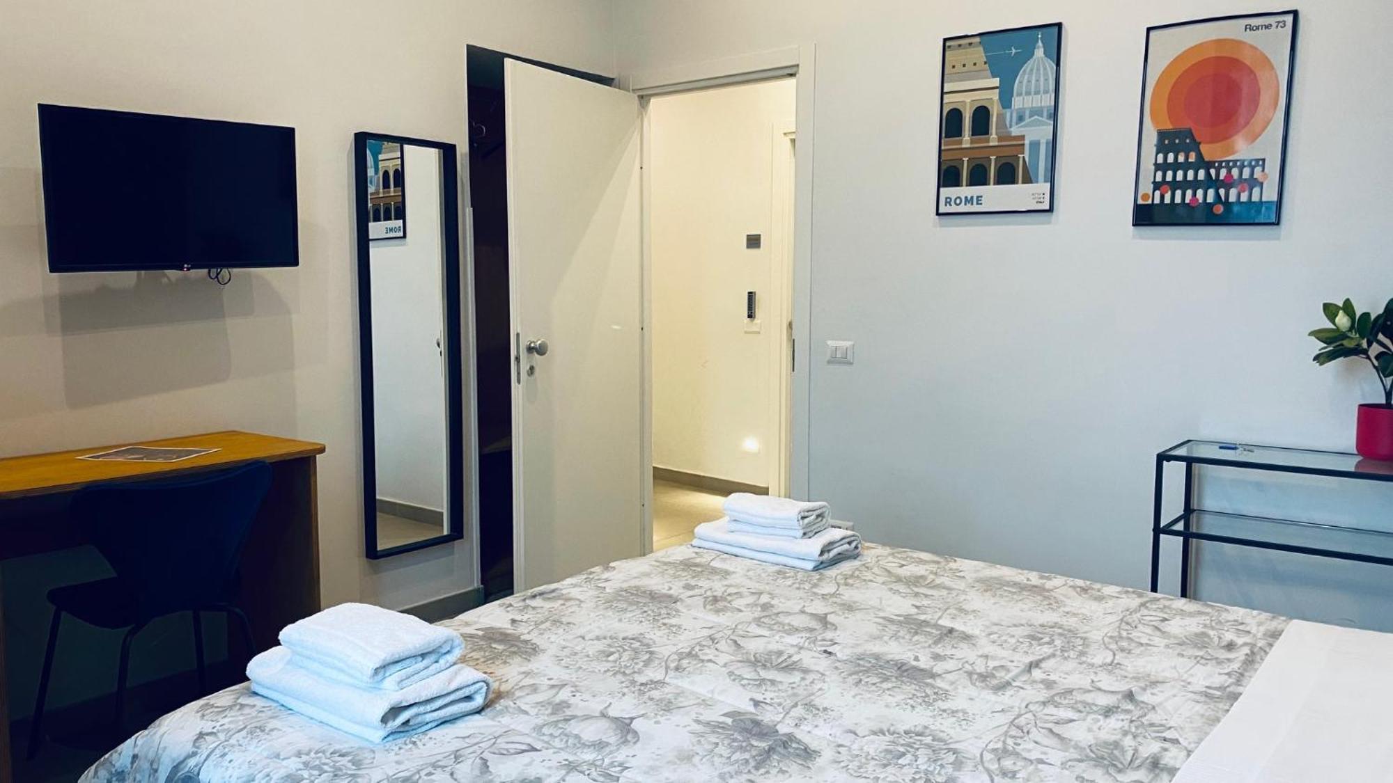 Hotel Casa Cecilia à Rome Extérieur photo