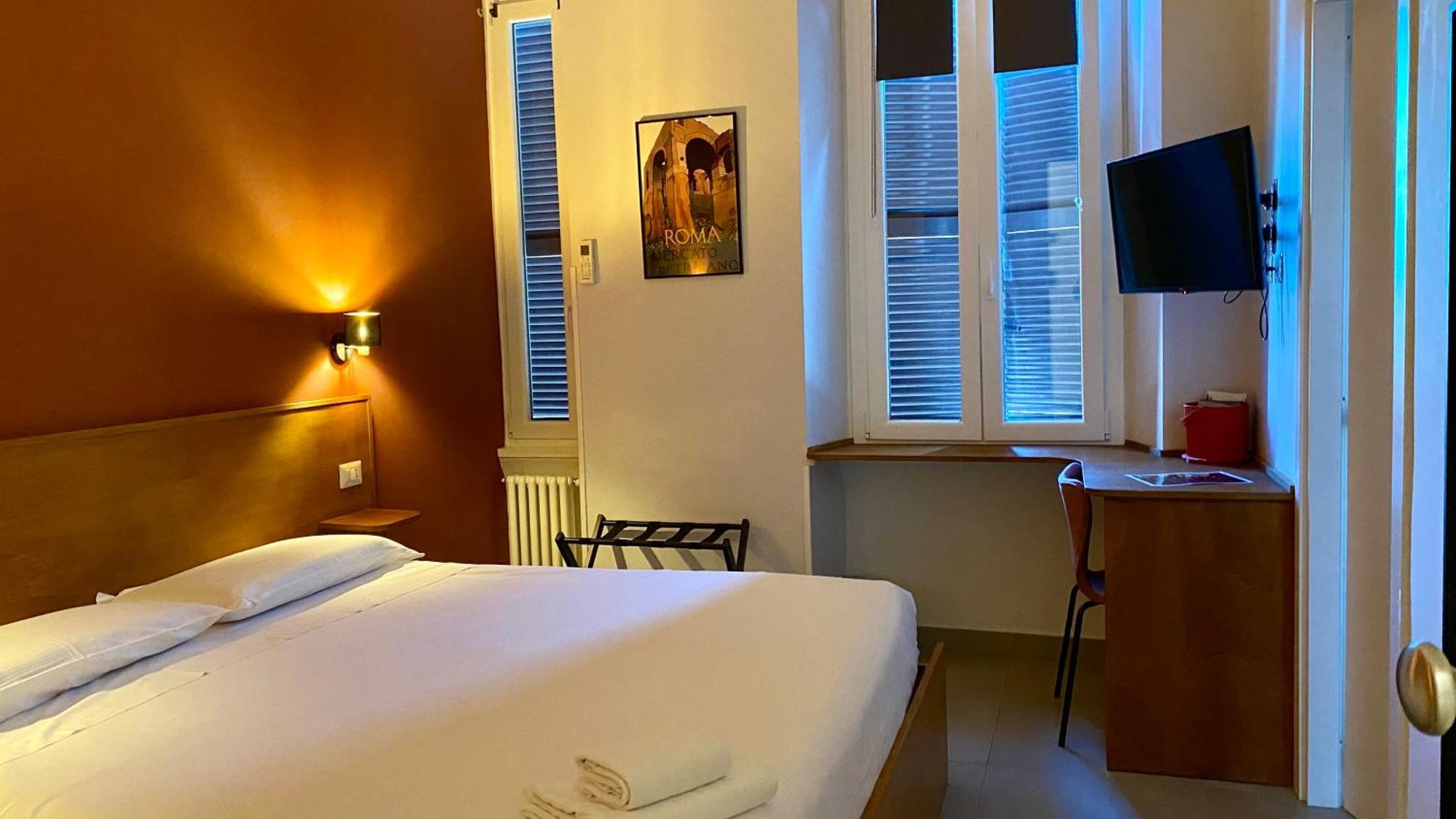 Hotel Casa Cecilia à Rome Extérieur photo